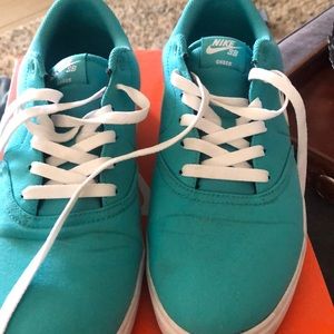 Men’s Nike SB Check size 12